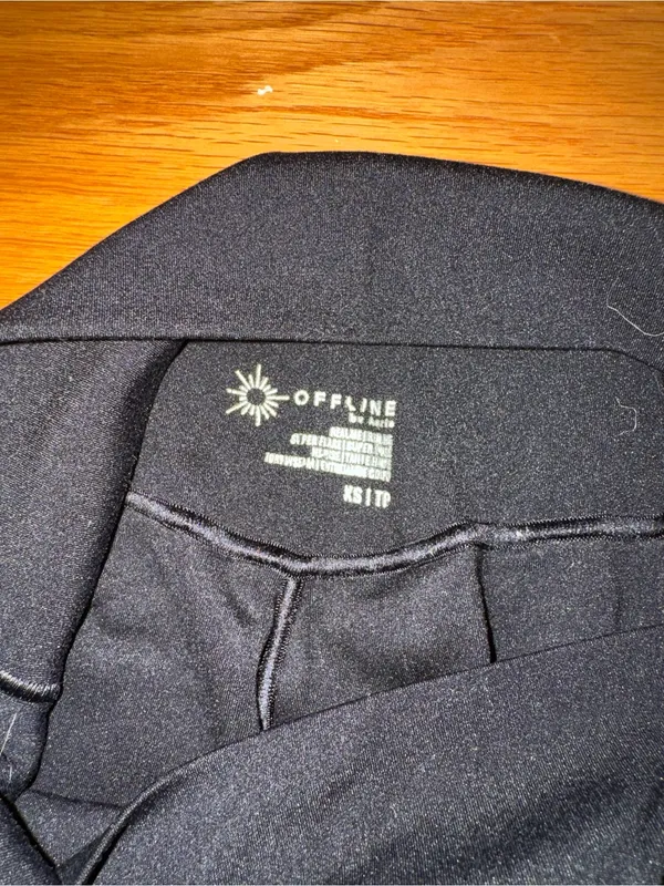 Aerie OFFLINE Crossover Flare Leggings - Image 3
