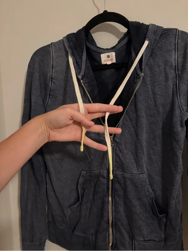 Sundry by Anthropologie Navy Blue Full Zip Hoodie size 1 (small) - Image 3