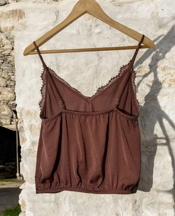 EXPRESS RUST COLORED CAMISOLE (XS) - Image 2
