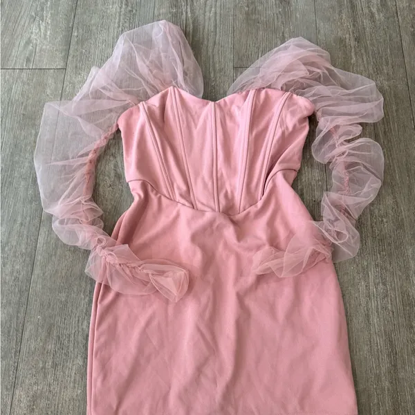 🍒BUNDLE 2 ITEMS FOR $8✨ 🌸BOUTIQUE off shoulders mini dress ✨ - Image 9