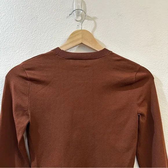 Aritzia Babaton Women's Sculpt‎ Knit Crewneck Long Sleeve Tee Size XS Brown - Image 6