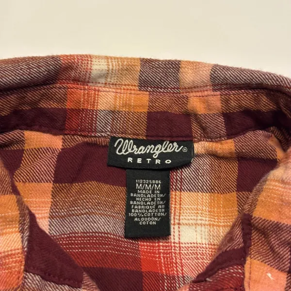 Wrangler Retro Plaid Western Shirt Women Medium Burgundy Orange Pearl Snap - Image 2
