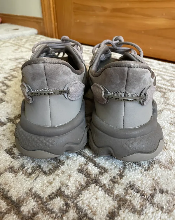 Adidas Sneakers - Image 3