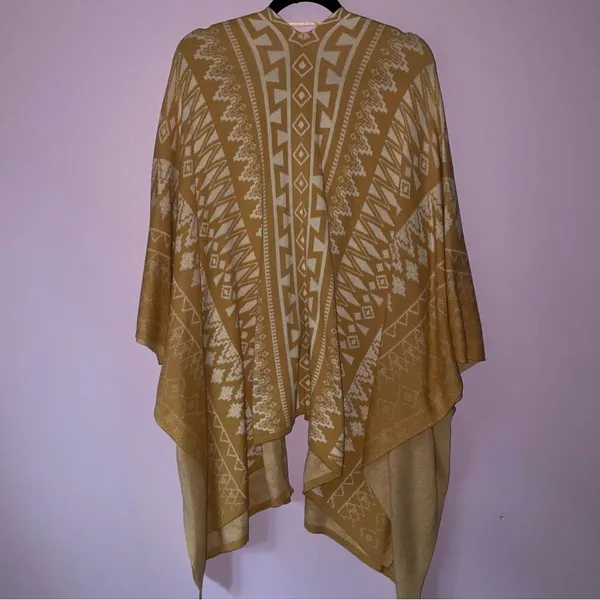 Charming Charlie Knit Ruana Boho Aztec Print Open Front Cardigan Shawl - Image 6