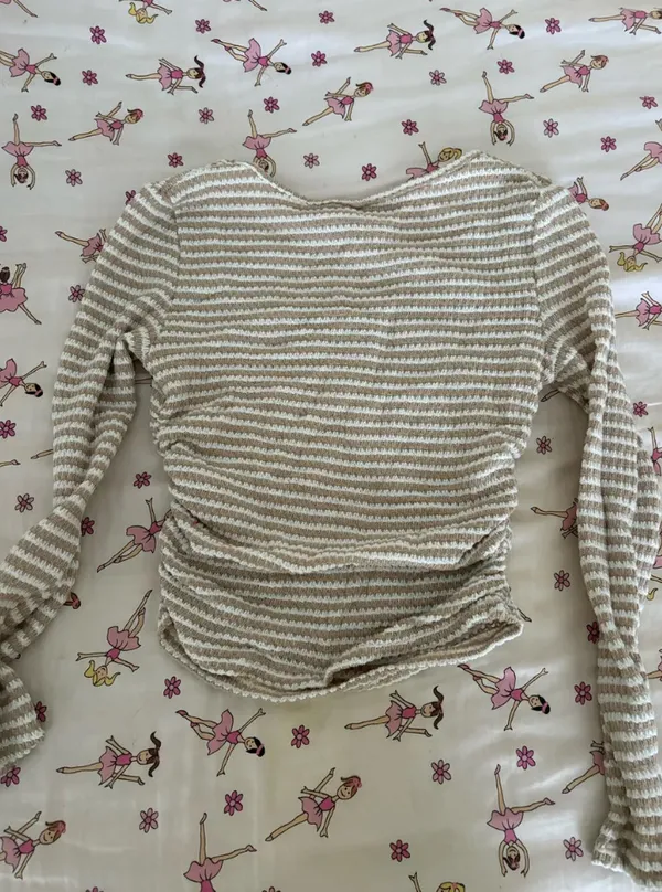 Striped long sleeve knit shirt - Image 3