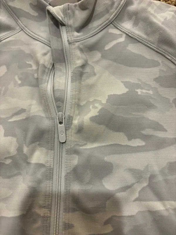 Lululemon Shirt Long Sleeve - Image 4