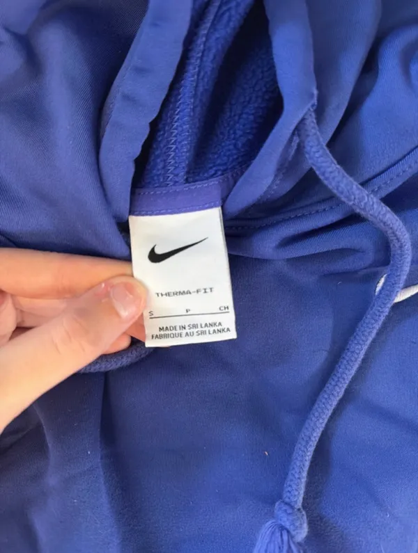 Nike Hoodie Sweatshirt - Image 3