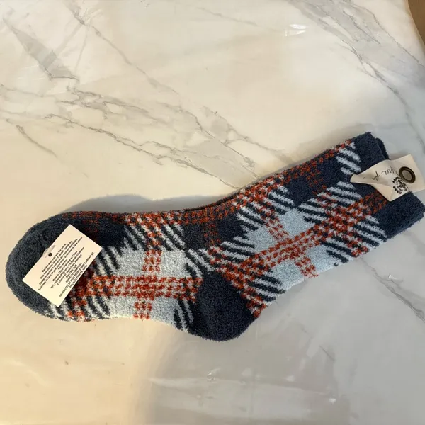 Free People Cozy Cabin Plush Crew Socks Blue Plaid Fuzzy Sherpa NWT One Size - Image 5