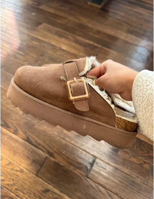 Outwoods Platform Clog Slippers - Image 5