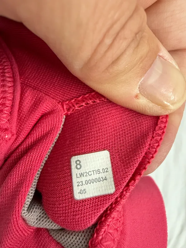 Lululemon Flow Y Sports Bra Nulu - Image 4