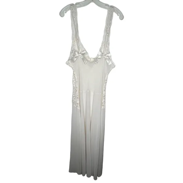 Vintage Victoria's Secret‎ Lace Sheer Negligee - Image 5