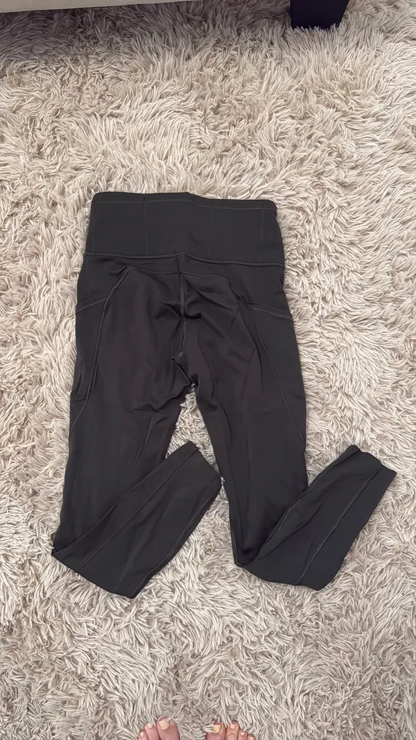 25” Dark Green Lululemon Leggings - Image 3