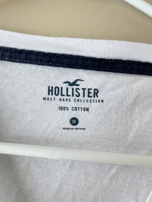 Hollister tee - Image 2