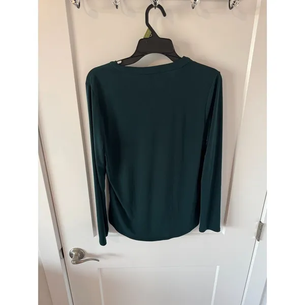 ❤️INC Green Top❤️ - Image 4