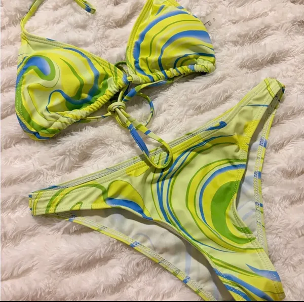 Shein Swirl Bikini Set green - Image 2