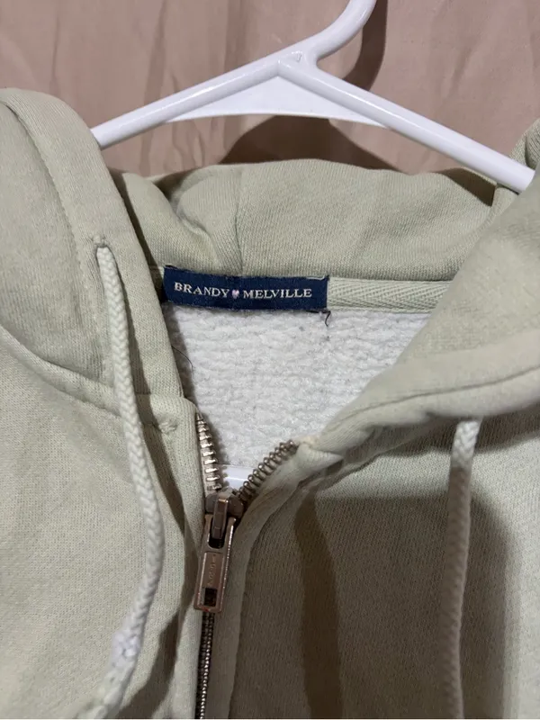 Brandy Melville sweatshirt - Image 2