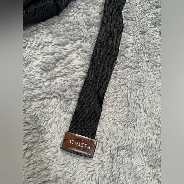 Athleta black belt bag fanny pack - Image 2