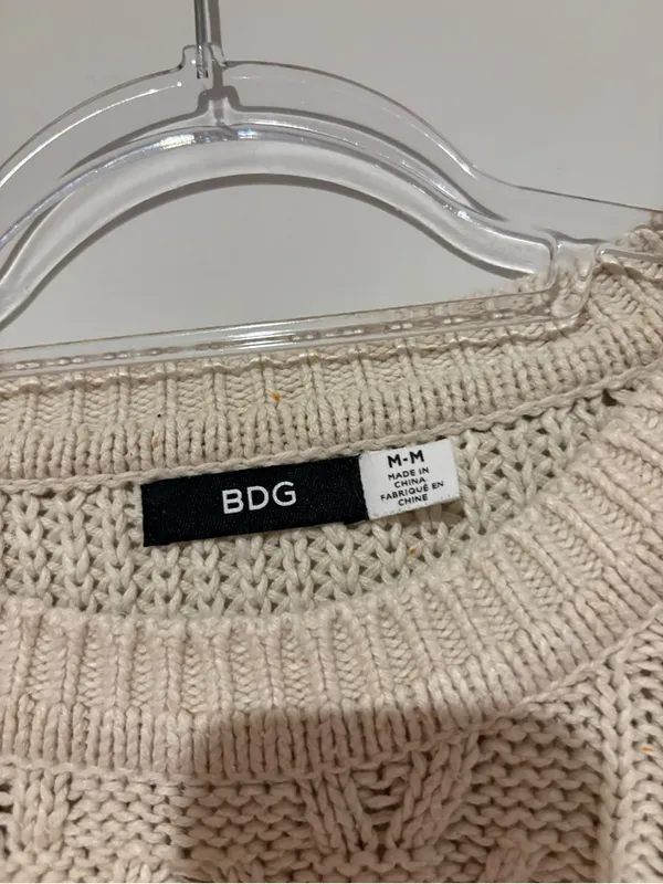 BDG‎ Urban outfitters Cable Knit elbow patch Crewneck Sweater cream size medium - Image 4