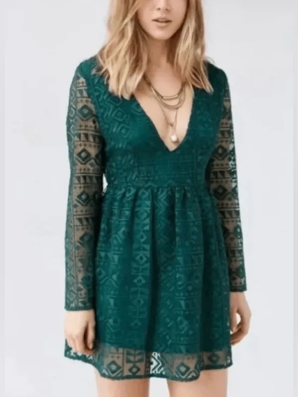 NWT Urban Outfitters Little White Lies Green Lace V-Neck Babydoll Mini Dress - Image 6