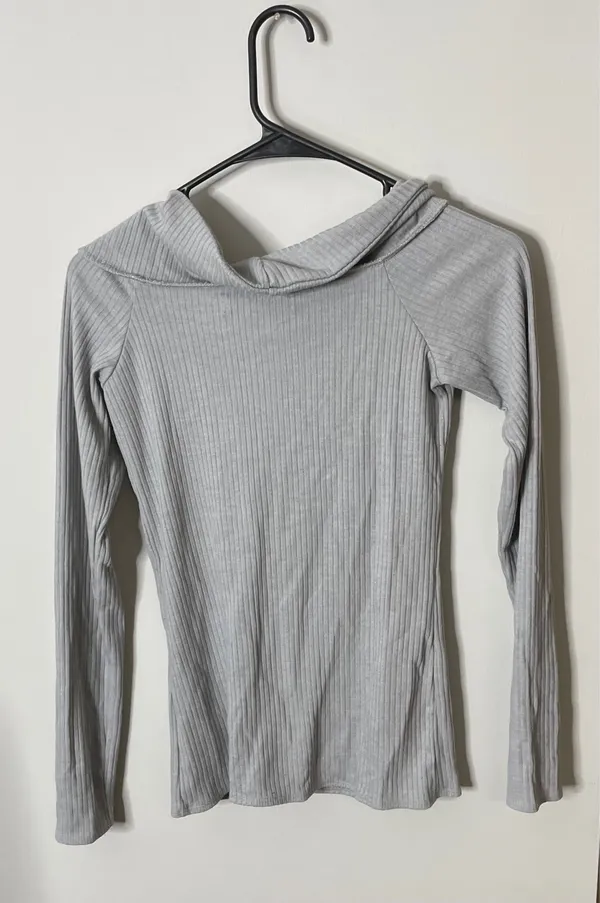 Abercrombie & Fitch Women’s Long Sleeve Top Gray Medium Vtg Y2K Excellent Condition - Image 5