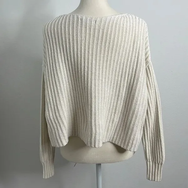 American Eagle knit oversized crop sweater.  Size XS - Image 3