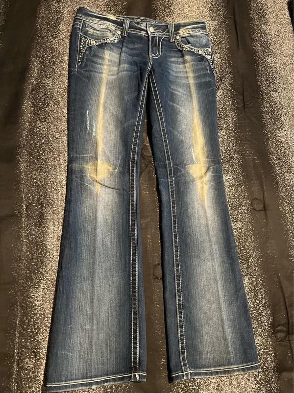 Womens 31x34 Miss Me Distressed JP5755B Embellished Boot Cut Jeans - Image 2