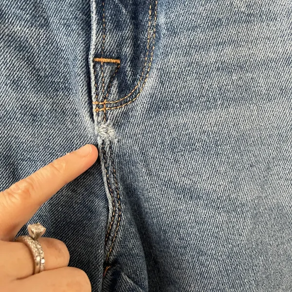 Good American Good Curve Straight Jeans Indigo 337 8/29 - Image 5