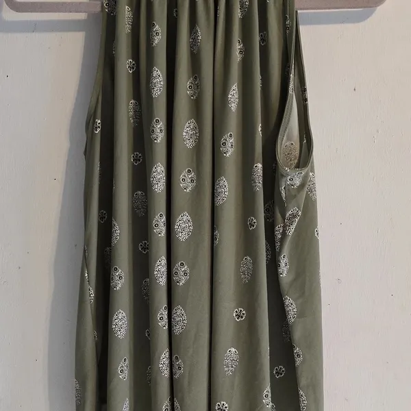 Ann Taylor Factory Olive Sleeveless Top with White Accents - Image 3
