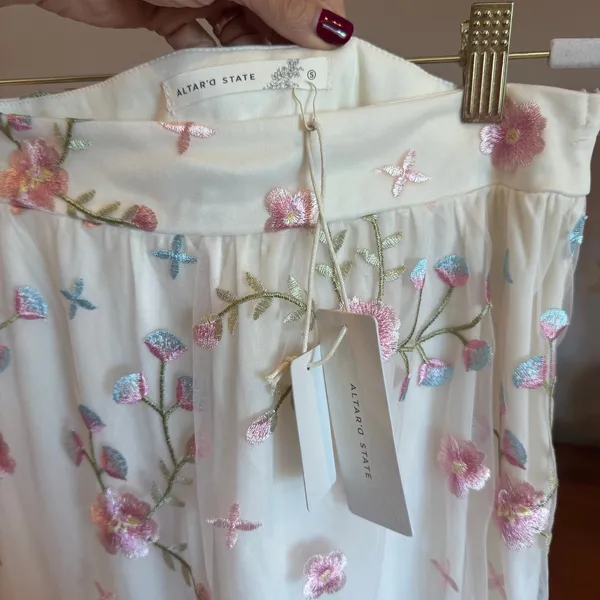 Altar’d State Ambrose Floral Embroidered Top & Skirt Set NWT Small - Image 4