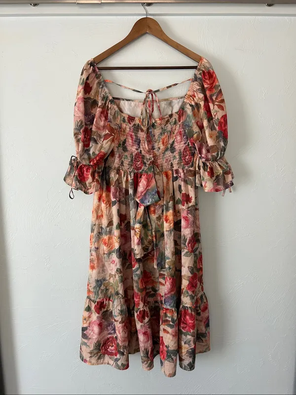 Peach and Pink Floral puff sleeve Midi Dress w Bows - Image 4