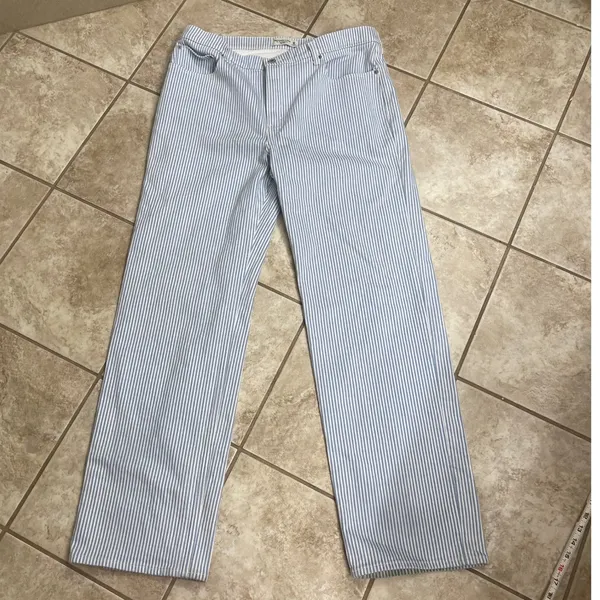 Abercrombie & Fitch 90s Relaxed High Rise Hickory Stripe Jeans Blue White 16LONG - Image 2