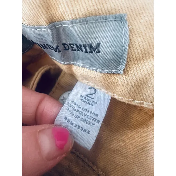 Chico's Platinum Denim Ultimate Fit Crop‎ Capri Pants Size 2 Large 12/14 Yellow - Image 5