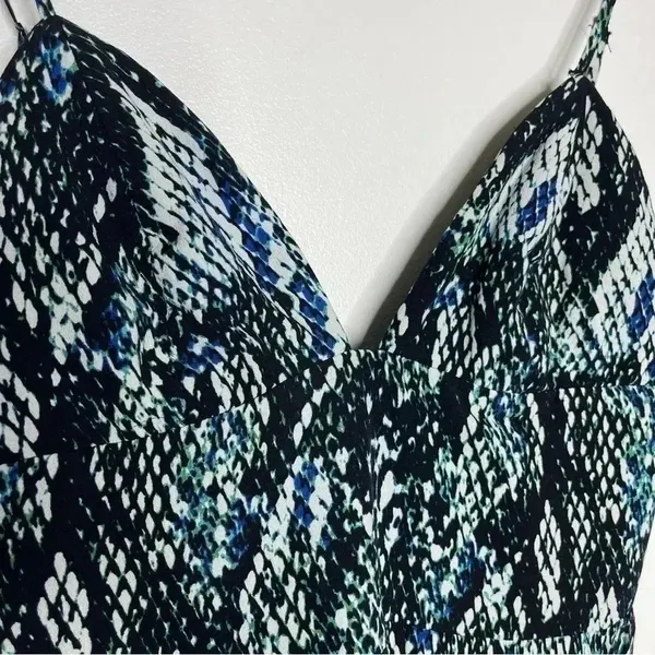 NBD Only Way Dress in Blue & Green Size Small Mini Dress Revolve Snake Skin - Image 4