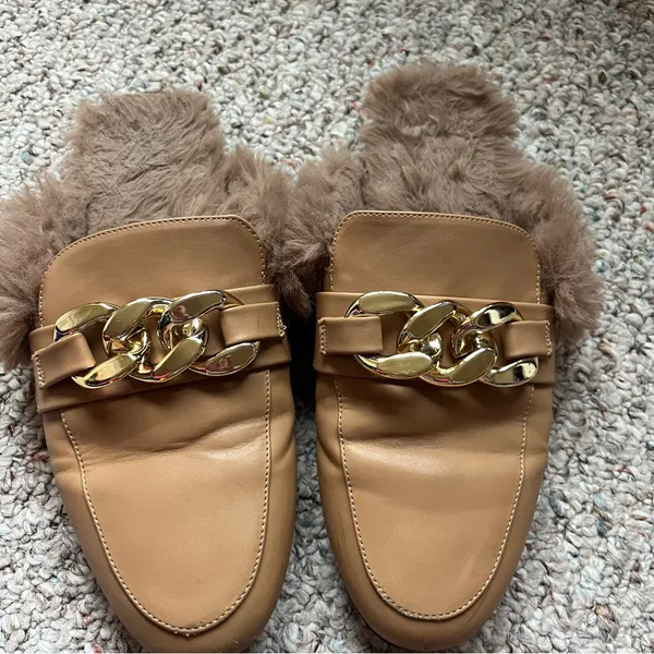 Women’s Faux Fur Brown Mules Backless Flat Loafers Size 9.5 slip on slipper shoe - Image 2