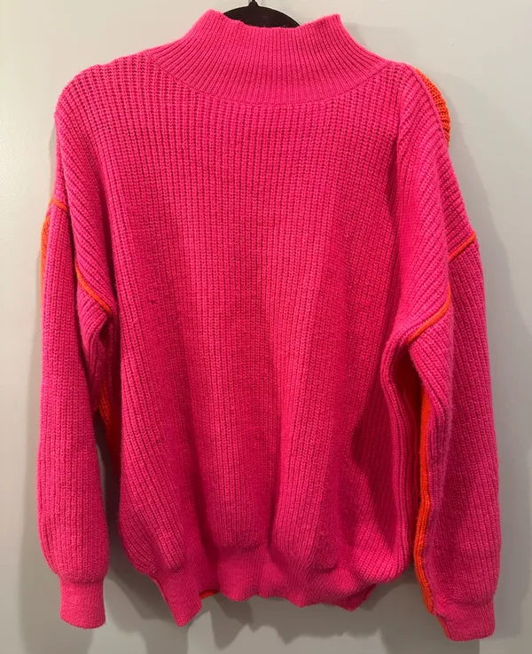 Entro Lumiére Two Toned Sweater - Image 4