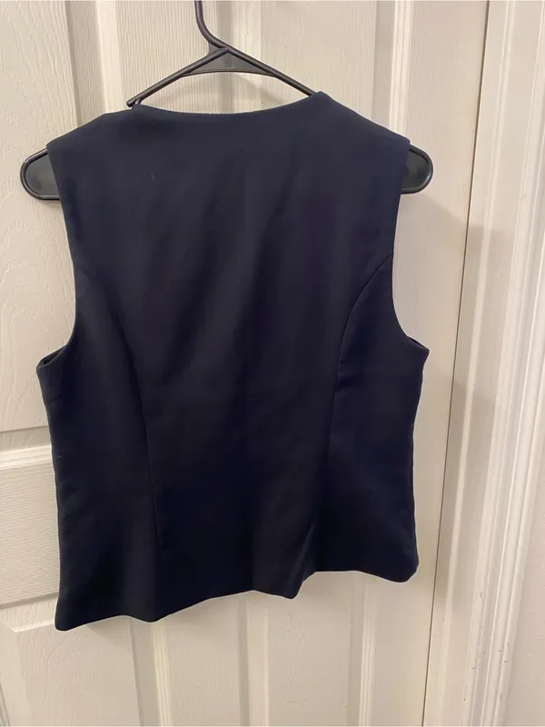 Abercrombie & Fitch Black Sleeveless Zip-Front Vest - Image 5