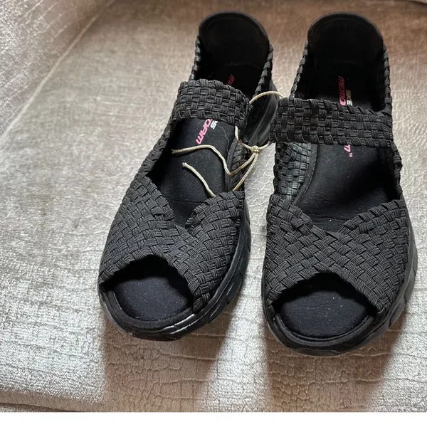 Skechers Womens Black Woven Memory Foam Lightweight‎ Mary Jane Sandals Open Toe - Image 3
