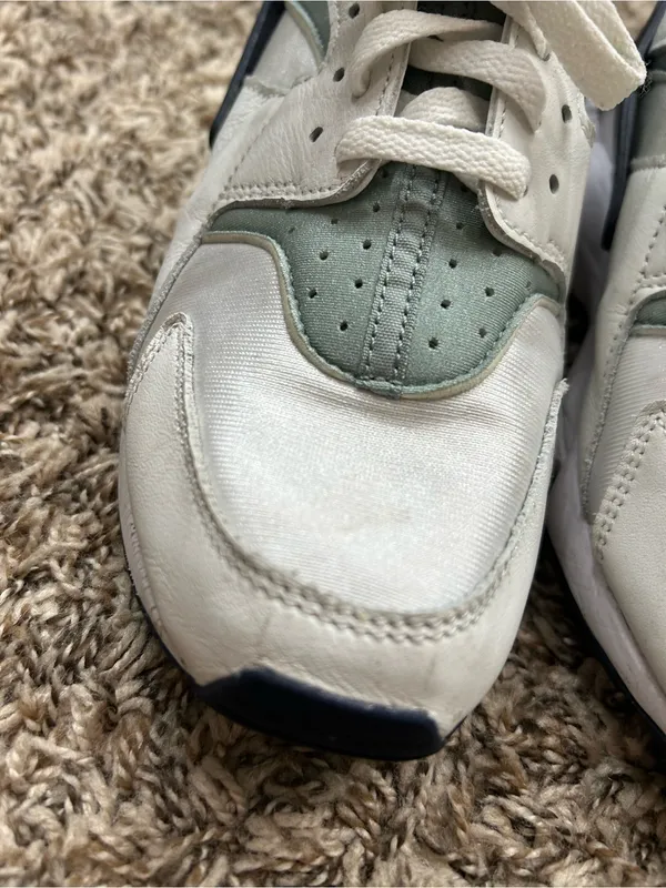 Nike Womens Air Huarache Photon Dust Mica Green Sz 9 - Image 3