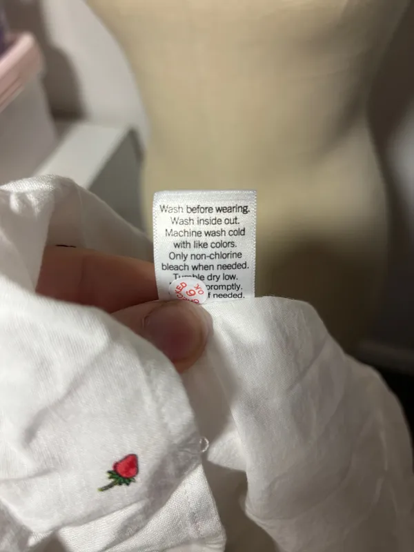 Strawberry printed dress - Image 12
