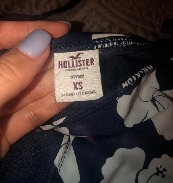 Hollister Bathing Suit Bottoms - Image 3