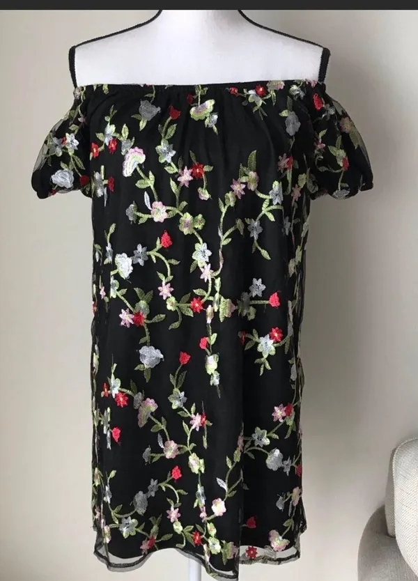 Urban Outfitters Embroidered Floral Mini Dress - Image 5