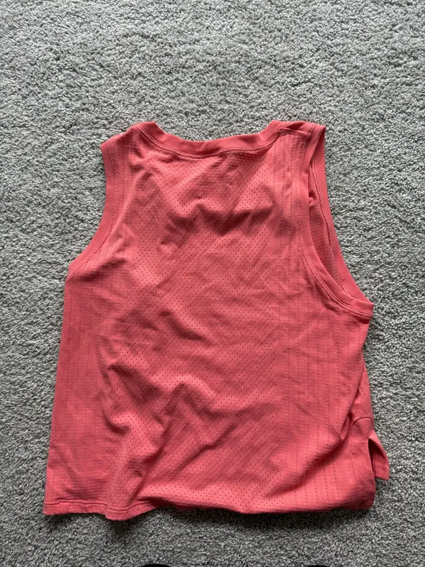 lululemon tank top - Image 2
