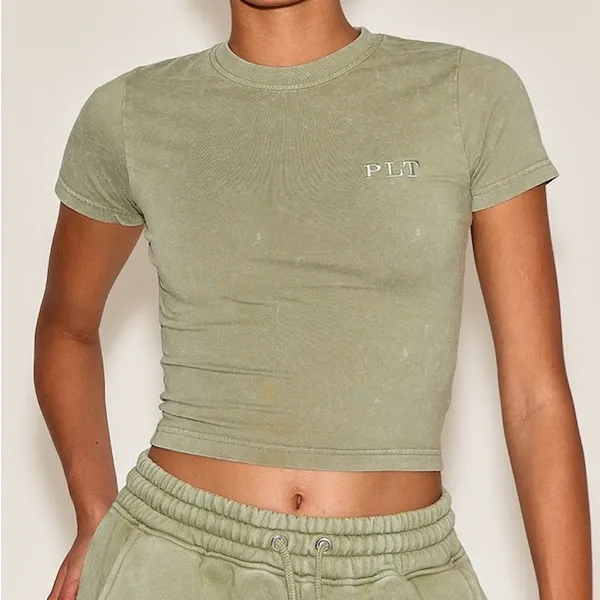NEW!! PrettyLittleThing Washed Olive Green Embroidered Logo Fitted‎ Cropped Tee - Image 8