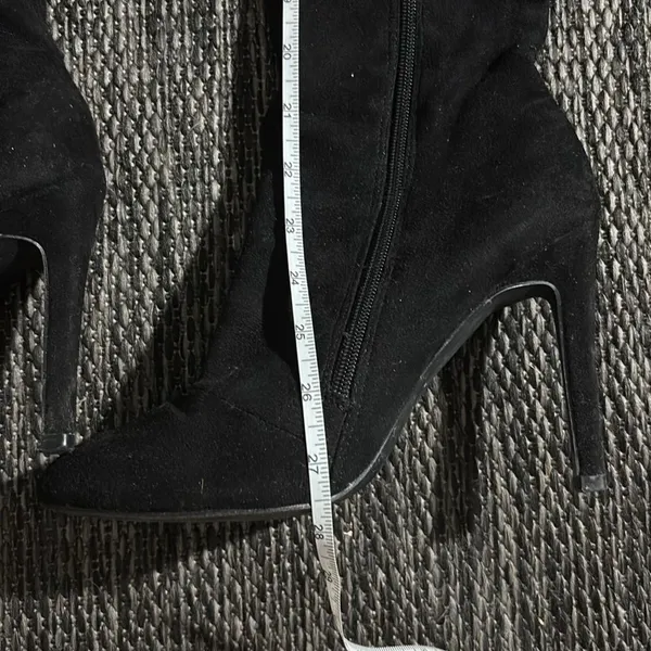 Hot Kiss Knee High Suede Boots Size 8 - Image 7
