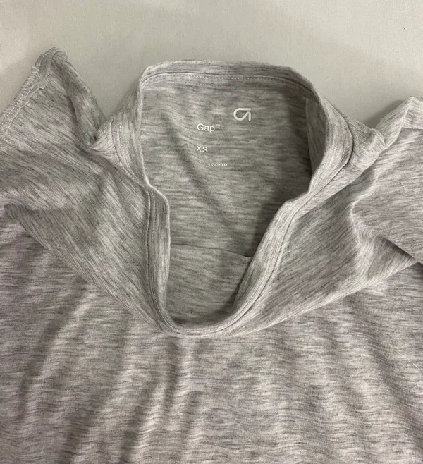Gap Gray Activewear Tank Top - Image 3