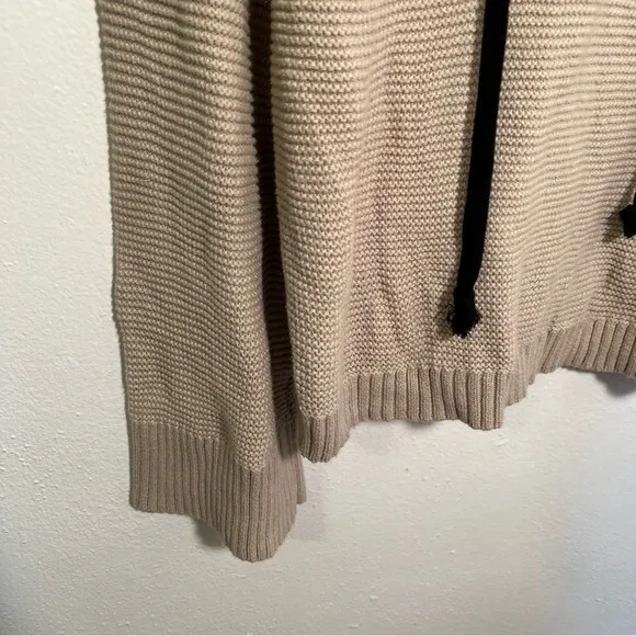 Marled Reunited Women's Sz Medium Lace Up V-Neck Sweater Beige Black Wide Sleeve - Image 6