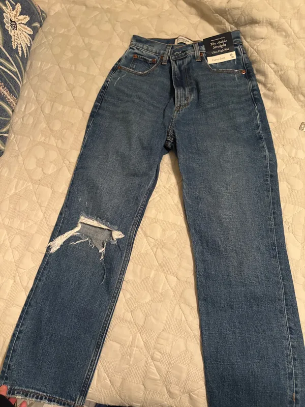 Abercrombie Jeans Ultra High-Rise - Image 3