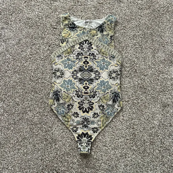 Free People Intimately cream, yellow & navy paisley open back bodysuit S - Image 4