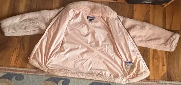 Pink Patagonia Fleece - Image 5