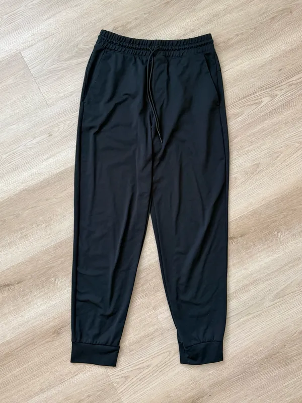 Uniqlo Ultra Stretch Active Jogger Pants - Image 7